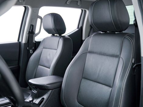 Fiat Titano Volcano 2.2 16V 4x4 TB Die. Aut.