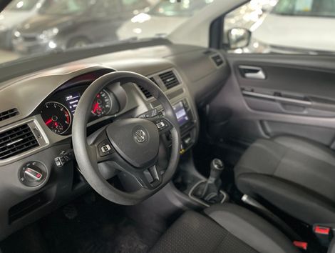 VolksWagen Fox Connect 1.6 Flex 8V 5p