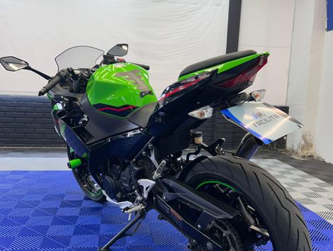KAWASAKI NINJA 400