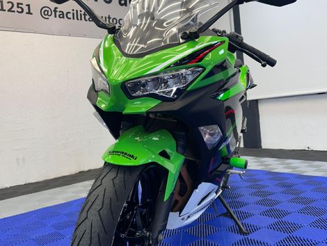 KAWASAKI NINJA 400