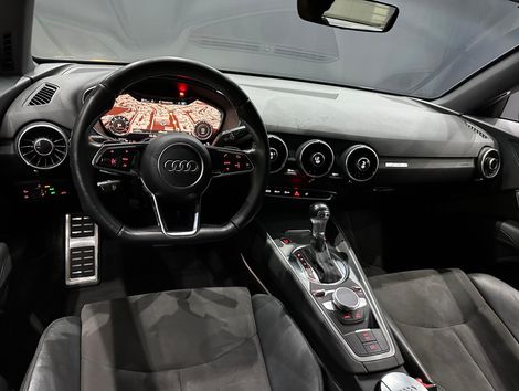 Audi TT 2.0 16v TFSI S-Tronic