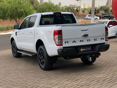 Ford Ranger XLS 2.2 4x4 CD Diesel Aut.