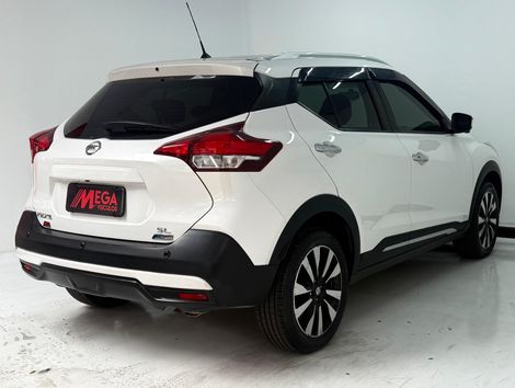 Nissan KICKS SL 1.6 16V FlexStar 5p Aut.