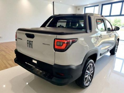 Fiat Strada Volcano 1.3 Flex 8V CD