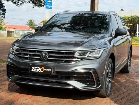 Volkswagen Tiguan Allspac R Line 300 TSI 2.0 - foto 4