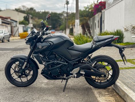 YAMAHA MT-03 321/ABS