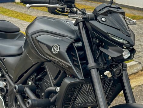 YAMAHA MT-03 321/ABS