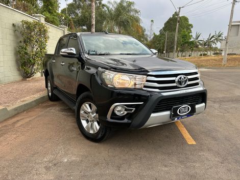 Toyota Hilux CD SRV 4x4 2.8 TDI Diesel Aut.