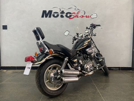 YAMAHA XV 1100 VIRAGO