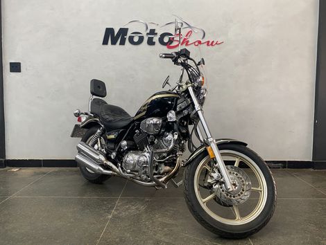 YAMAHA XV 1100 VIRAGO