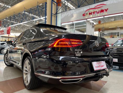 VolksWagen Passat Highline 2.0 TSI 220cv Tip.