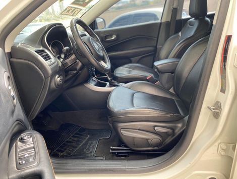 Jeep COMPASS LONGITUDE 2.0 4x2 Flex 16V Aut.