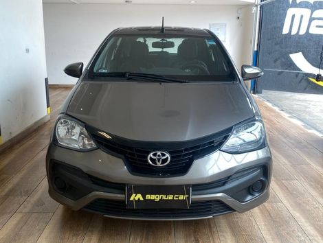Toyota ETIOS X Plus 1.5 Flex 16V 5p Aut.