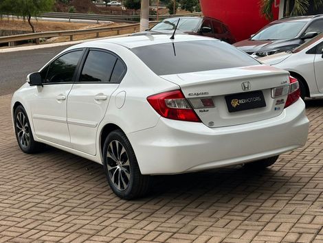 Honda Civic Sedan LXR 2.0 Flexone 16V Aut. 4p