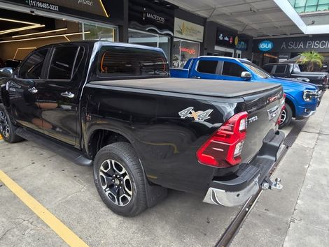 Toyota Hilux CD SRX 4x4 2.8 TDI 16V Diesel Aut.