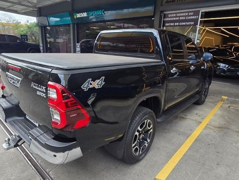 Toyota Hilux CD SRX 4x4 2.8 TDI 16V Diesel Aut.