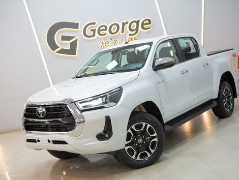 Toyota Hilux CD SRX Plus 4x4 2.8 TDI Die. Aut.