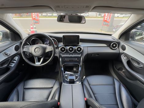 Mercedes C-200 Avantgarde 2.0 TB 16V 184cv Aut.