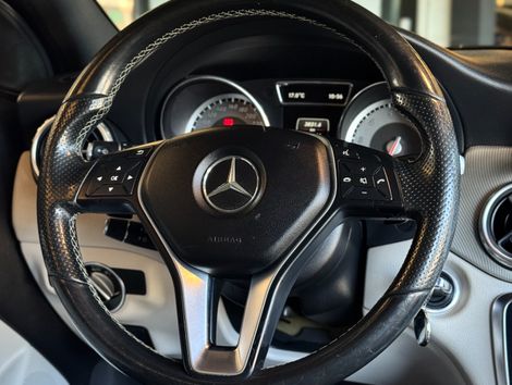 Mercedes GLA 200 Advance 1.6/1.6 TB 16V Flex Aut.