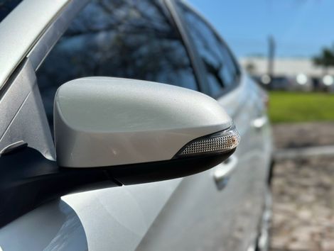 Toyota YARIS XL Live Sedan 1.5 Flex 16V 4p Aut.