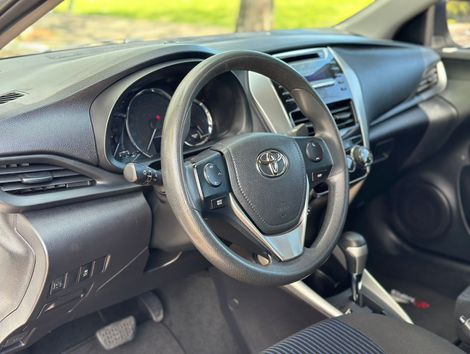 Toyota YARIS XL Live Sedan 1.5 Flex 16V 4p Aut.