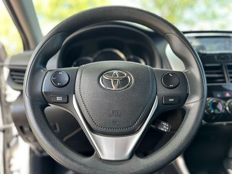Toyota YARIS XL Live Sedan 1.5 Flex 16V 4p Aut.