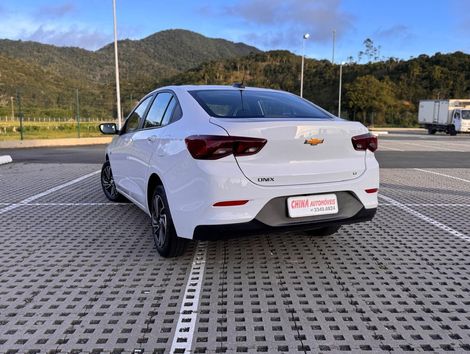 Chevrolet ONIX SEDAN Plus LT 1.0 12V Flex 4p Mec.