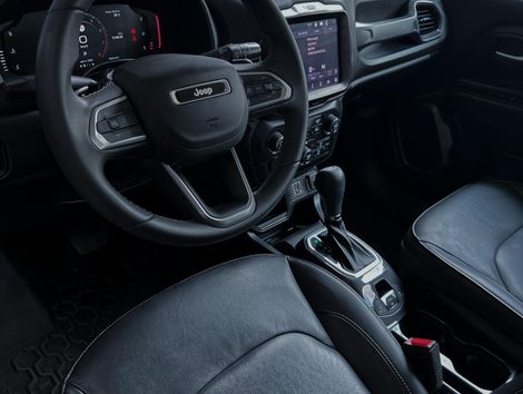 Jeep Renegade Long. T270 1.3 TB 4x2 Flex Aut.