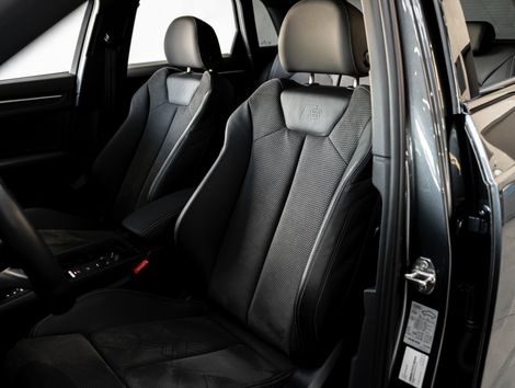 Audi Q3 Perf. Black 2.0 TFSI Tiptr. Quattro
