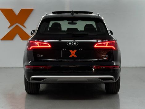 Audi Q5 Ambiente 2.0 TFSI Quattro S tronic