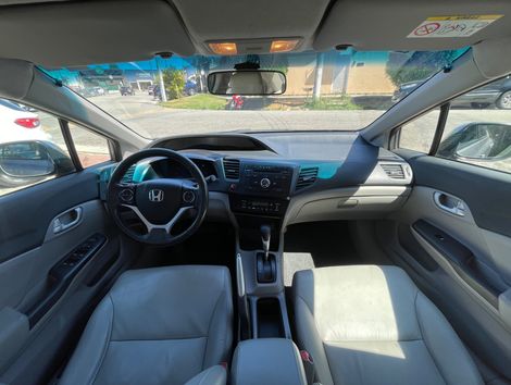 Honda Civic Sedan LXR 2.0 Flexone 16V Aut. 4p