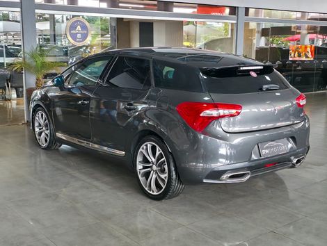 Citroën DS5 1.6 Be Chic Turbo 16V 5p Aut.