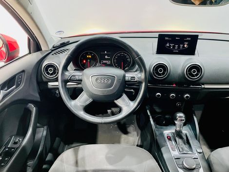 Audi A3 Sedan 1.4/ Attra. 16V TB FSI S-tronic