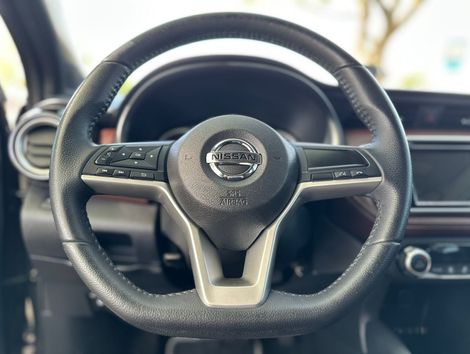 Nissan KICKS SL 1.6 16V FlexStar 5p Aut.