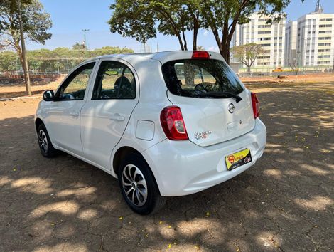 Nissan MARCH S 1.0 12V Flex 5p