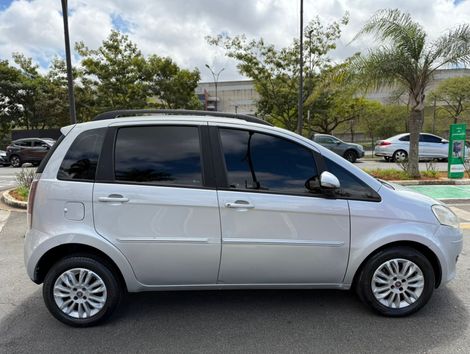 Fiat Idea ATTRACTIVE 1.4 Fire Flex 8V 5p