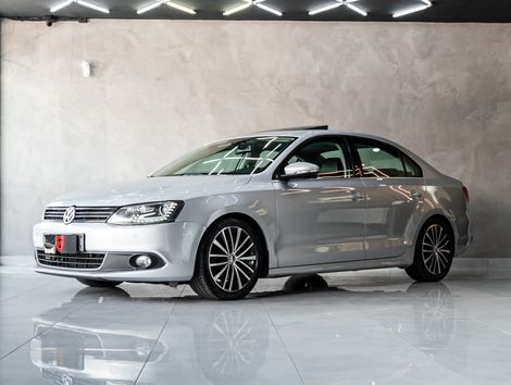 VolksWagen JETTA Highline 2.0 TSI 16V 4p Tiptronic