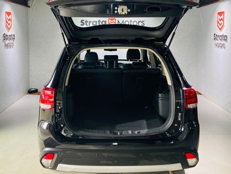 Mitsubishi OUTLANDER 2.0 16V 160cv Aut.