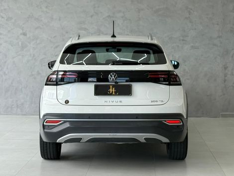VolksWagen Nivus Highline 1.0 200 TSI Flex Aut.