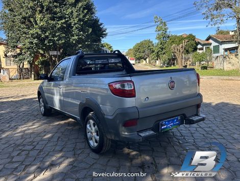 Fiat Strada Freedom 1.4 Flex 8V CS
