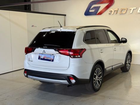 Mitsubishi OUTLANDER 2.0 16V 160cv Aut.