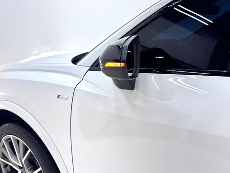 Audi Q3 Sportb. 2.0 TFSI Anniv. Edit. Quattro