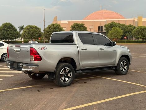 Toyota Hilux CD SRX 4x4 2.8 TDI 16V Diesel Aut.