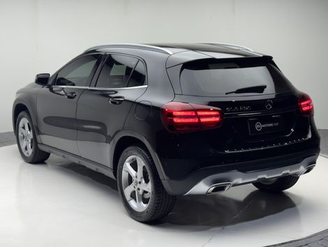 Mercedes GLA 200 Advance 1.6/1.6 TB 16V Flex Aut.