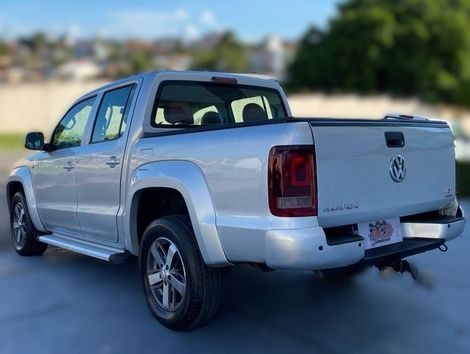 VolksWagen AMAROK Trendline CD 2.0 TDI 4X4 Dies Aut
