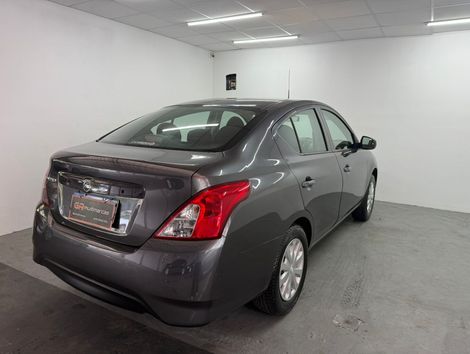 Nissan VERSA 1.0 12V FlexStart 4p Mec.
