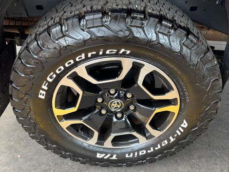 Toyota Hilux CD SRX 4x4 2.8 TDI 16V Diesel Aut.