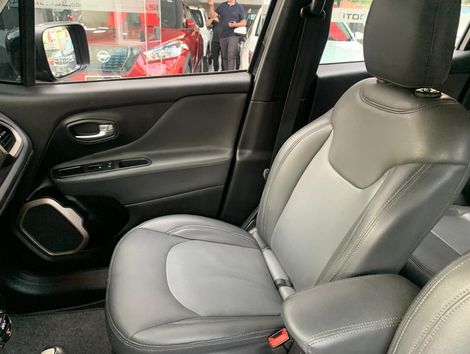 Jeep Renegade Longitude 1.8 4x2 Flex 16V Aut.