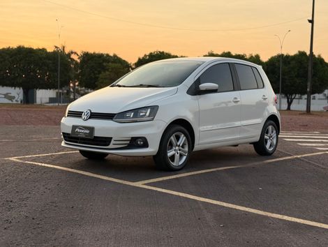 VolksWagen Fox Comfortline 1.6 Flex 8V 5p