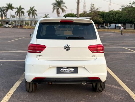 VolksWagen Fox Comfortline 1.6 Flex 8V 5p